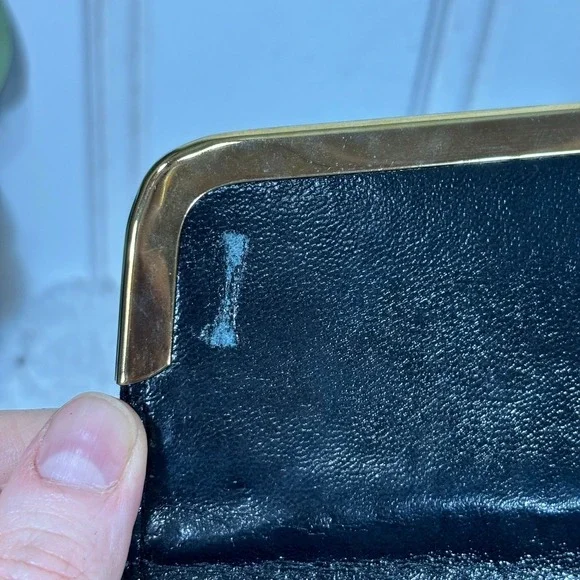 Vintage Metal Mesh Crossbody Bag Black Gold Trim Evening Clutch Glam Retro - Picture 9 of 12